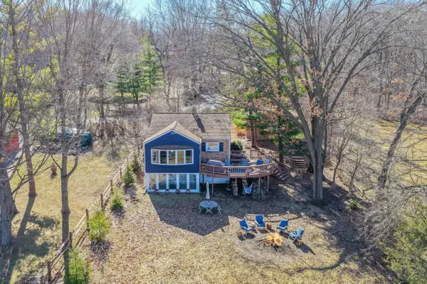 N6997 Oakwood ROAD, Whitewater, WI 53190