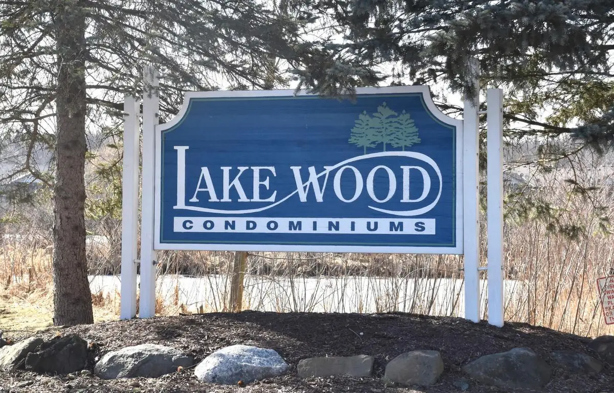 S77W19447 Lakewood DRIVE #21, Muskego, WI 53150 - #1