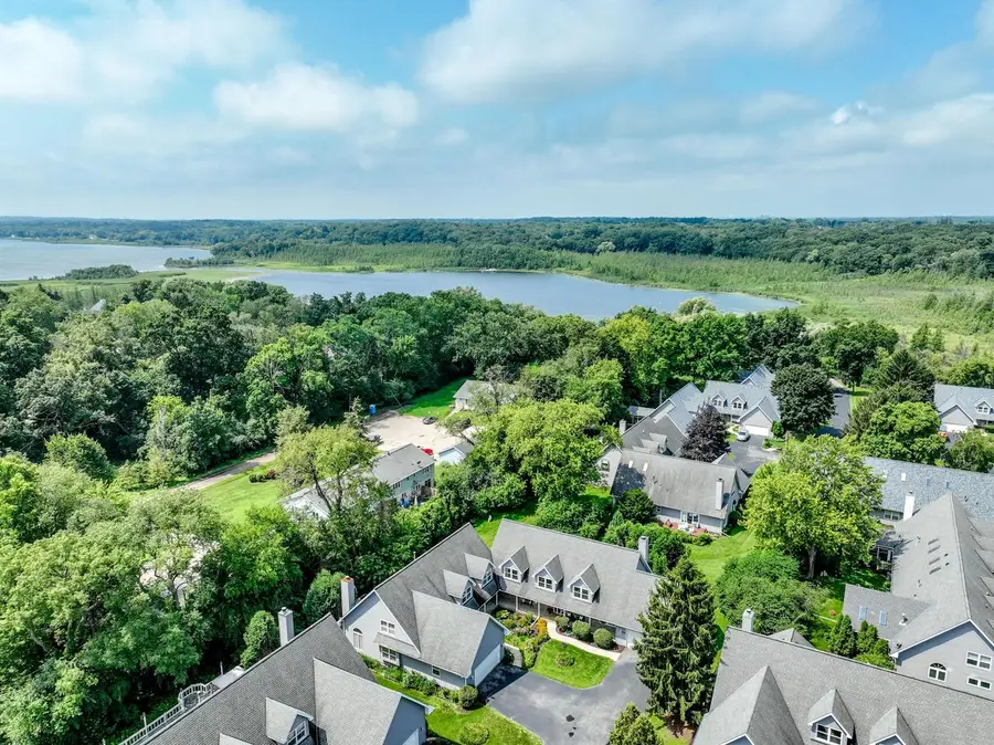 1722 Journeys DRIVE, Hartland, WI 53029 - #2