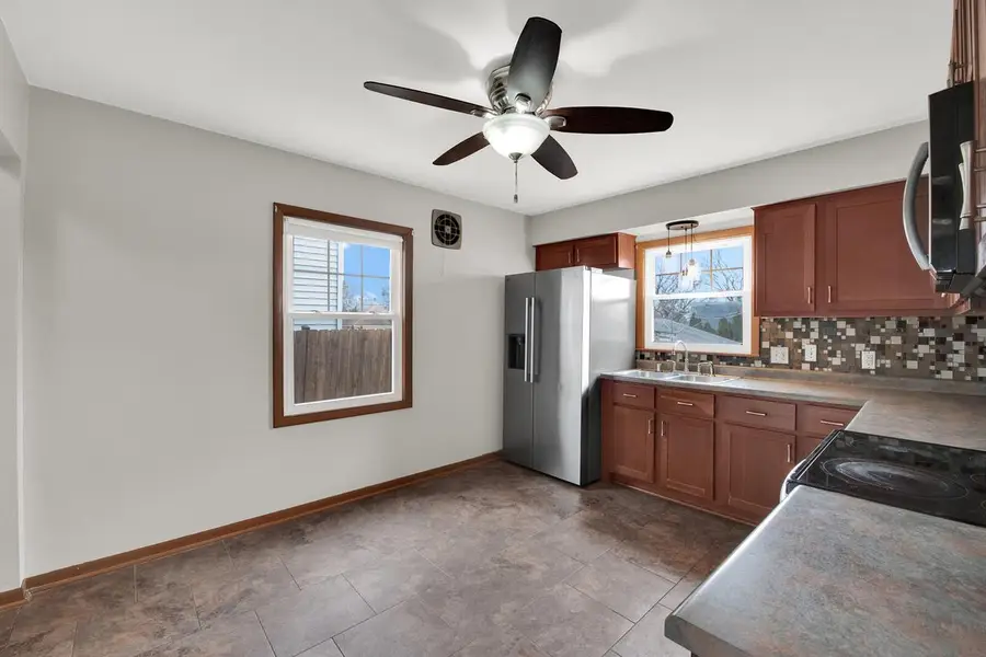 8441 W Lisbon AVENUE, Milwaukee, WI 53222 - #3