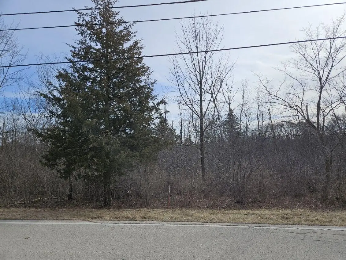 2241 W GRAYS LANE, Oak Creek, WI 53154 - #1