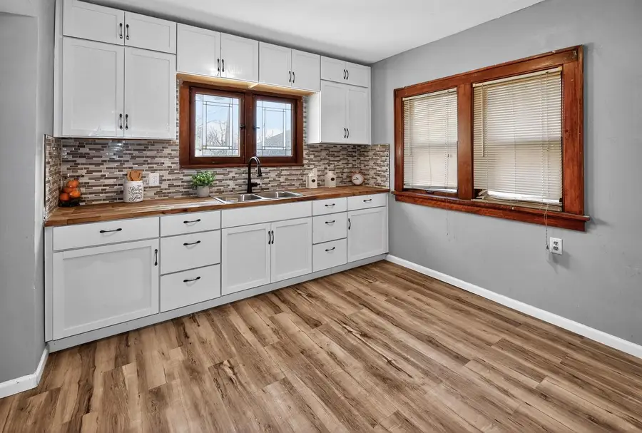 4246 N 21st STREET, Milwaukee, WI 53209 - #2