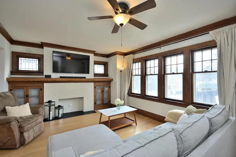 3316 N Cramer STREET #3318, Milwaukee, WI 53211 - #3