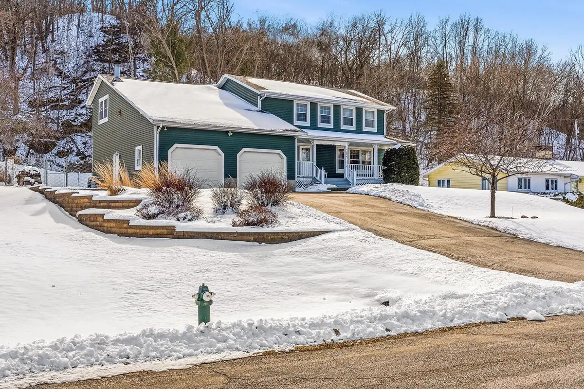 4304 Meadowlark LANE, La Crosse, WI 54601 - #1