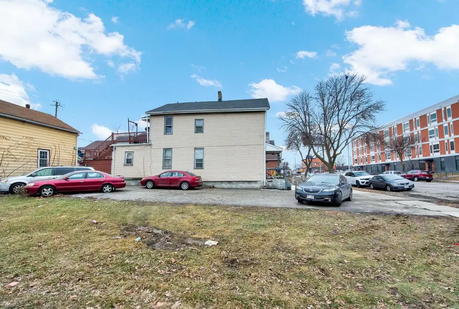 708 S 7th STREET #710, Milwaukee, WI 53204 - #3