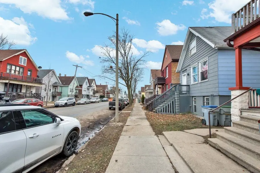 2029 S 16th STREET #2031, Milwaukee, WI 53204 - #3