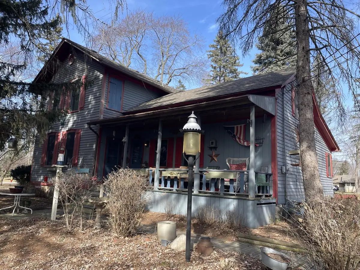 1320 E Oakwood ROAD, Oak Creek, WI 53154 - #1