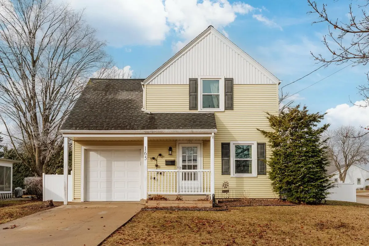 165 N Elmwood AVENUE, Burlington, WI 53105 - #1