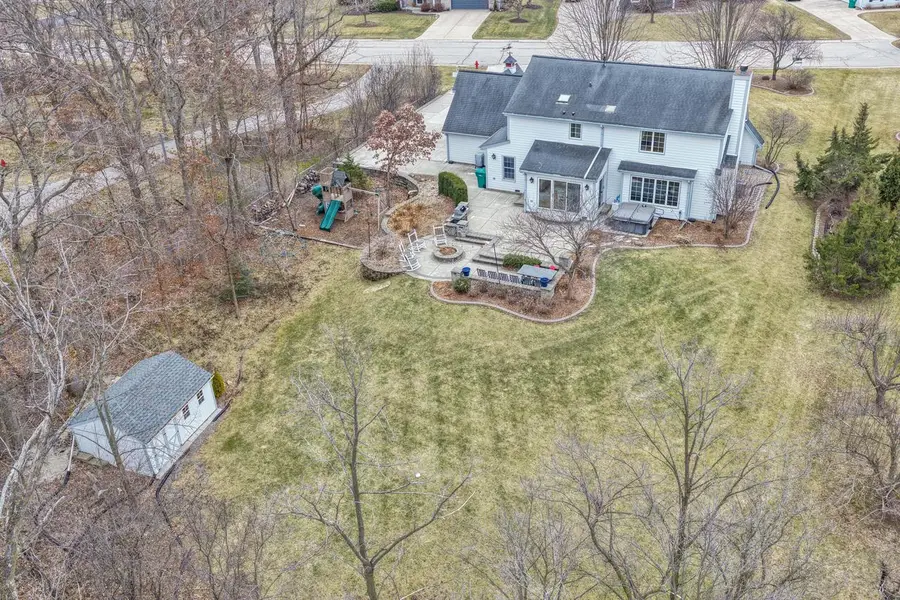 N51W16948 Fair Oak PARKWAY, Menomonee Falls, WI 53051 - #3