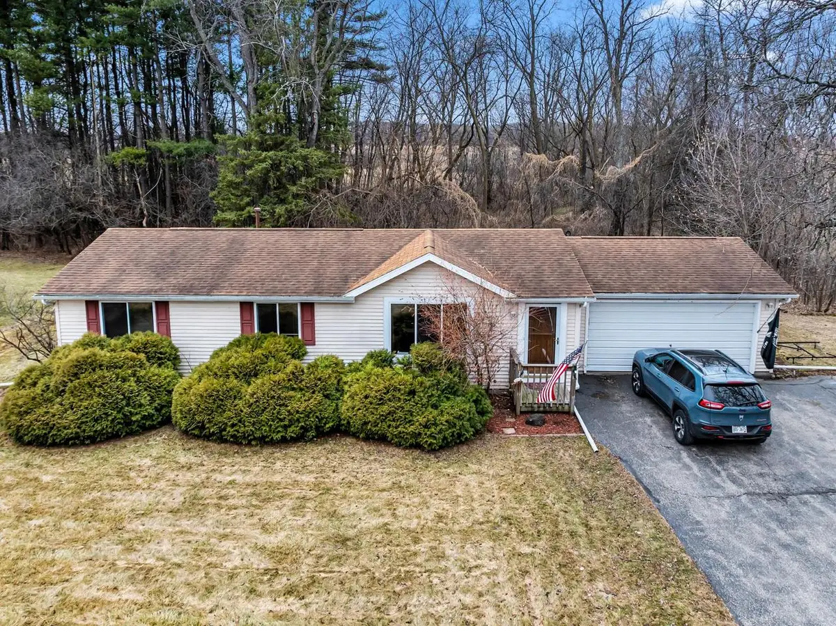 N1191 Walworth STREET, Genoa City, WI 53128 - #1