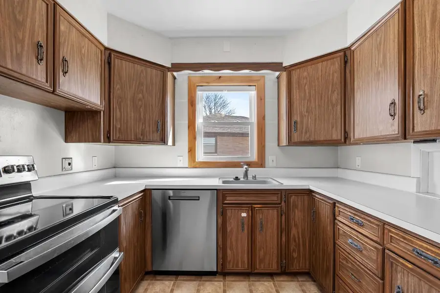 2014 Markham STREET, Manitowoc, WI 54220 - #2