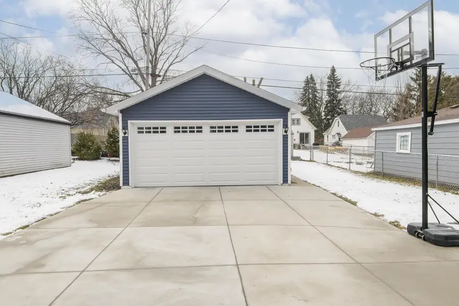 1219 S 90th STREET, West Allis, WI 53214 - #3