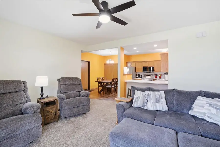 1827 E Racine AVENUE #1, Waukesha, WI 53186 - #3