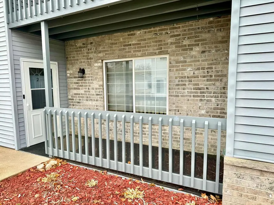 907 Fox Creek DRIVE #2, Watertown, WI 53098 - #2