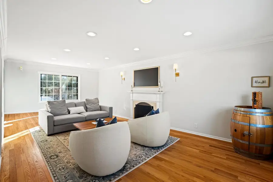 9062 N Lake DRIVE, Bayside, WI 53217 - #3