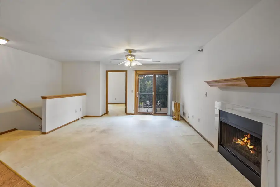 942 Oconomowoc PARKWAY, Oconomowoc, WI 53066 - #3