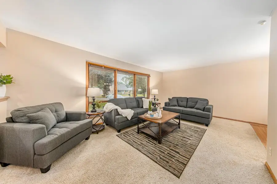 4212 N 95th STREET, Wauwatosa, WI 53222 - #3