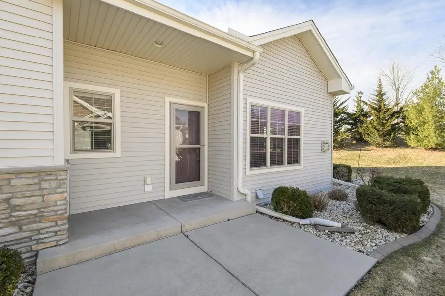 1145 Black Bear DRIVE, Mukwonago, WI 53149 - #3