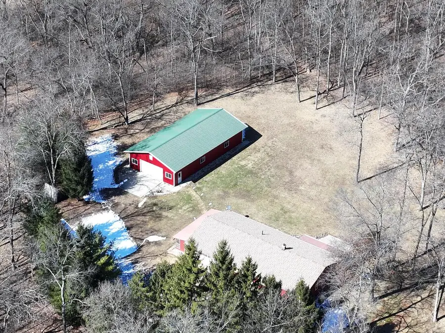 5355 Northwest HIGHWAY, Waterford, WI 53185 - #2