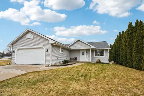 1183 Rockfield ROAD, Hartford, WI 53027