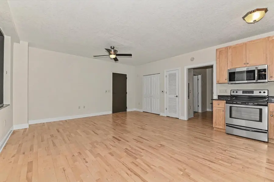 606 W Wisconsin AVENUE #311, Milwaukee, WI 53203 - #3