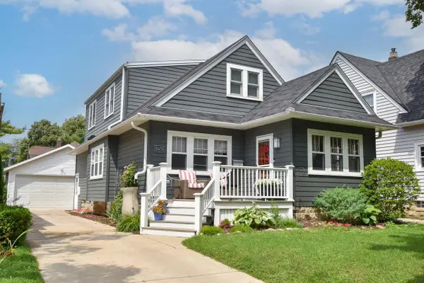 2431 N 70th STREET, Wauwatosa, WI 53213