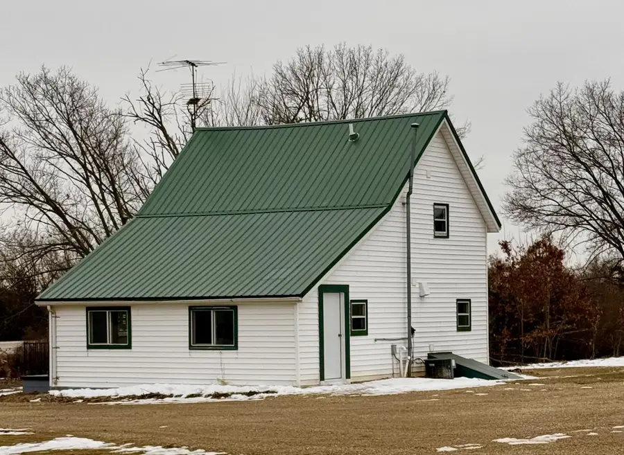 W5798 State Road 23, Princeton, WI 54968 - #2