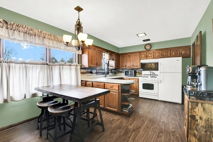 W144N4952 Stone DRIVE, Menomonee Falls, WI 53051 - #3