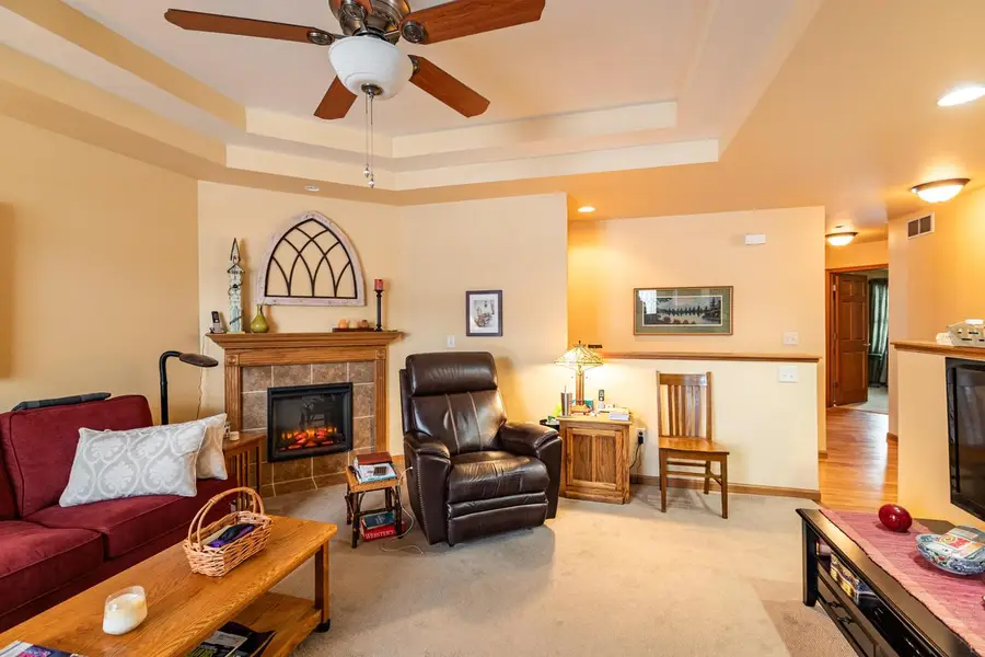 1218 Harvest CIRCLE, Holmen, WI 54636 - #3