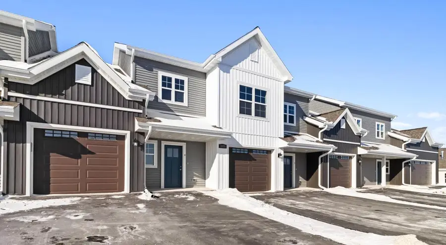 1675 Reigle DRIVE #Unit #1, Kewaskum, WI 53040 - #2