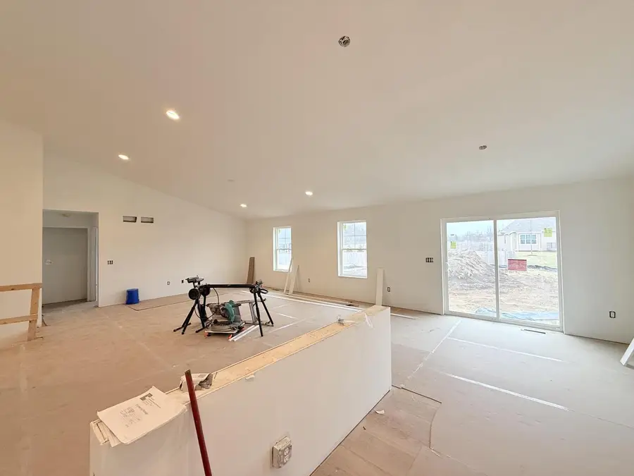 1302 Evergreen DRIVE, Delavan, WI 53115 - #3