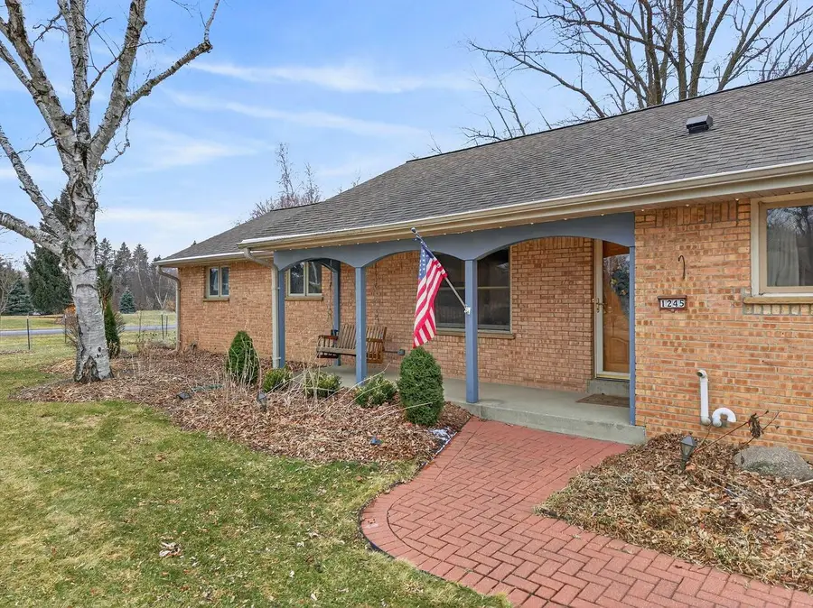 1245 Simon DRIVE, Brookfield, WI 53005 - #2