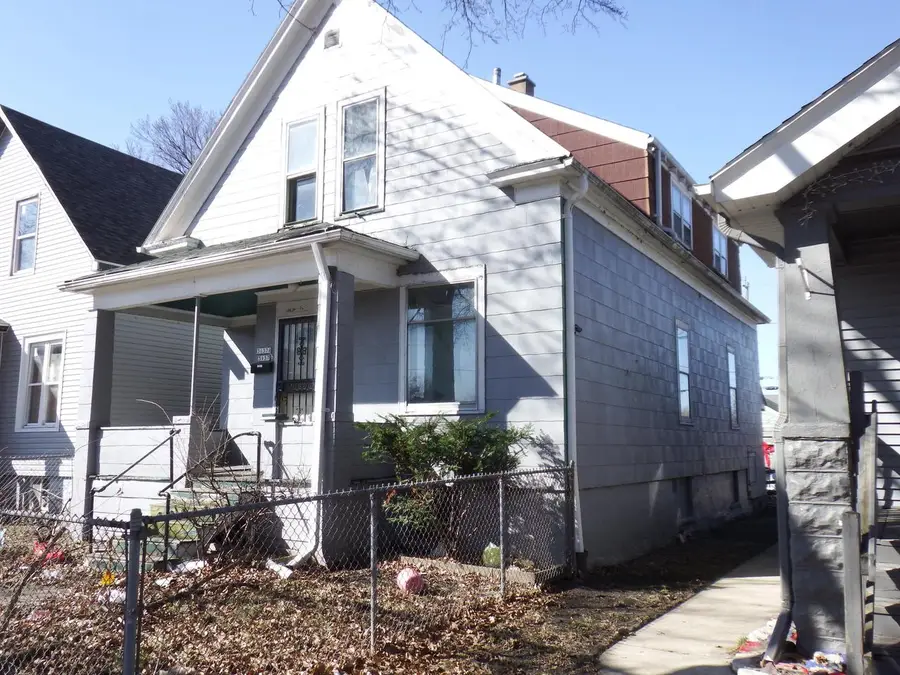 3137 N 29th STREET, Milwaukee, WI 53216 - #2