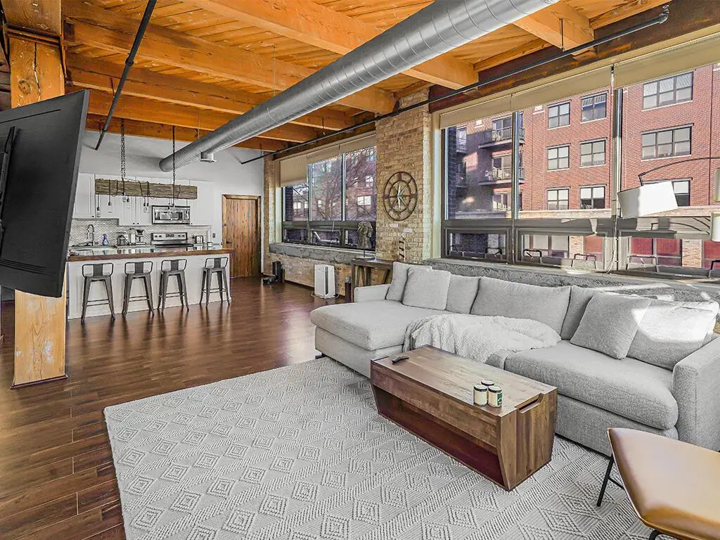 234 E Reservoir AVENUE #302, Milwaukee, WI 53212 - #1