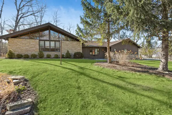 N2337 W Main ROAD, Lake Geneva, WI 53147
