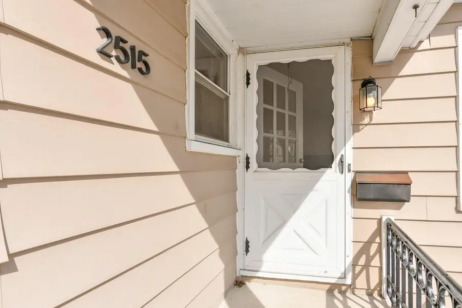 2515 N 71st STREET, Wauwatosa, WI 53213 - #2