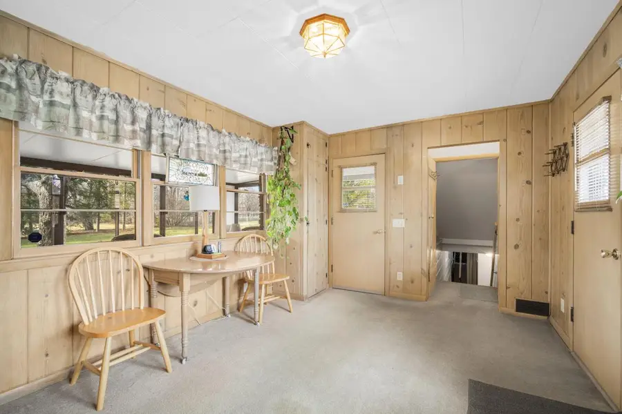 5333 S 28th STREET, Greenfield, WI 53221 - #3