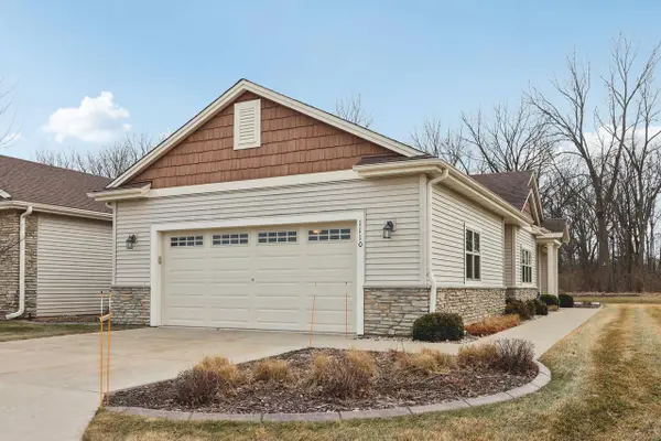 1110 Black Bear DRIVE, Mukwonago, WI 53149