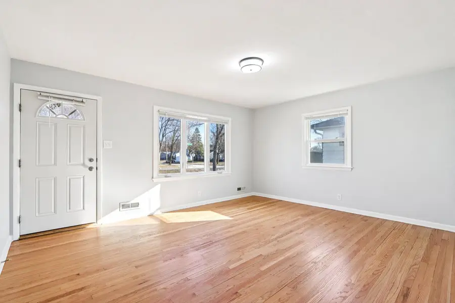 6609 W Morgan AVENUE, Milwaukee, WI 53220 - #3