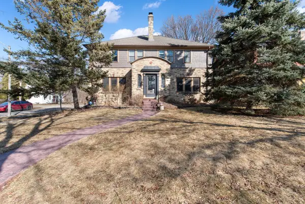 6326 W Wells STREET, Wauwatosa, WI 53213