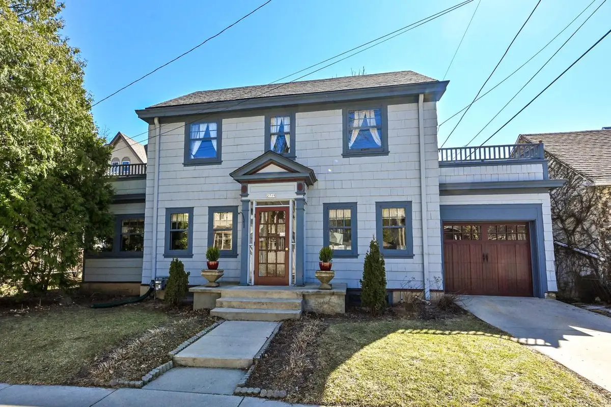 2719 E Locust STREET, Milwaukee, WI 53211 - #1