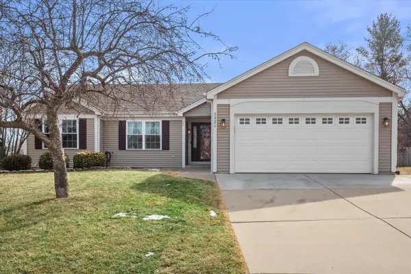 2321 E Cody COURT, Oak Creek, WI 53154