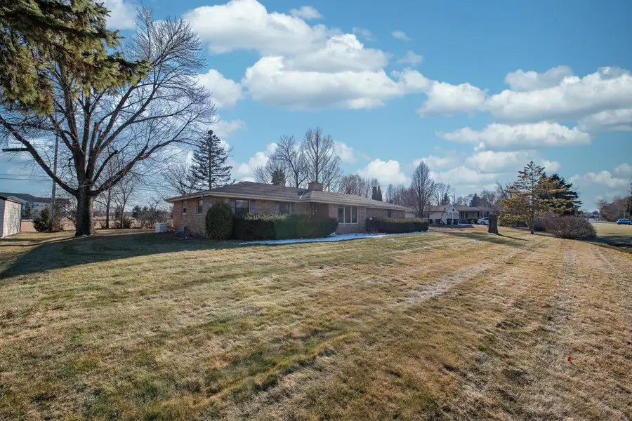 2625 4 1/2 Mile ROAD, Racine, WI 53403 - #3