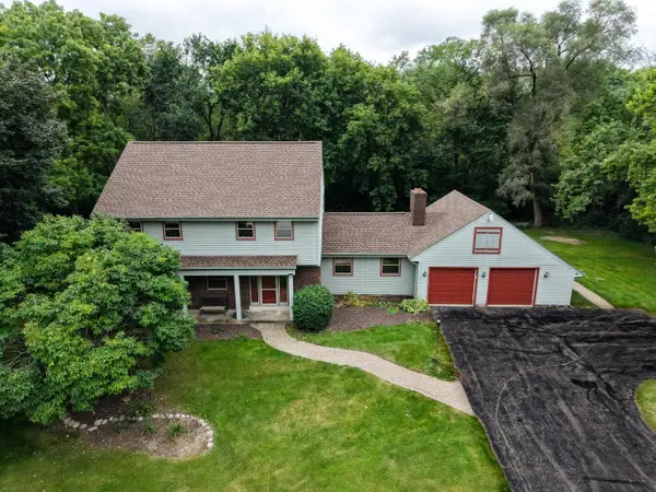 8541 W Midland DRIVE, Greendale, WI 53129