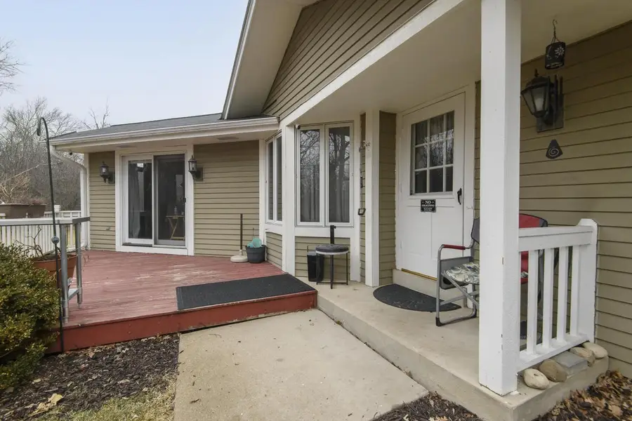 9880 W Puetz ROAD #9882, Franklin, WI 53132 - #3