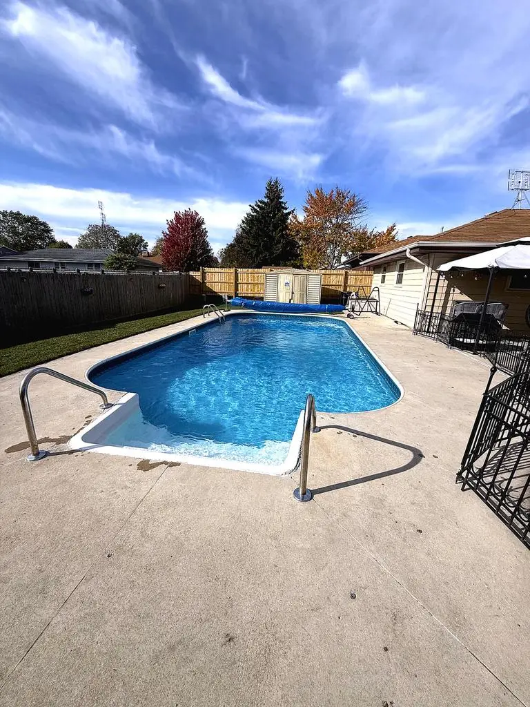 6105 68th STREET, Kenosha, WI 53142 - #2