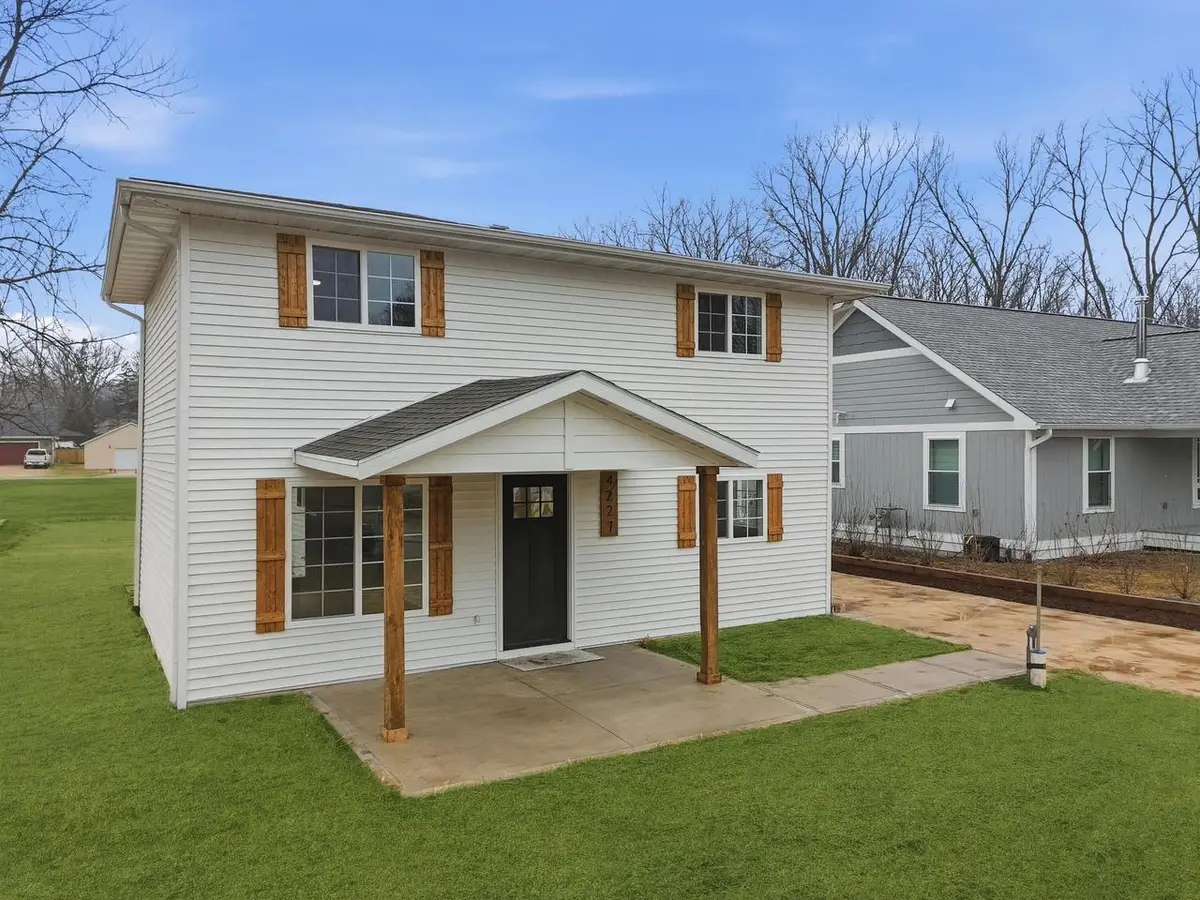 4227 Chestnut AVENUE, Delavan, WI 53115 - #1