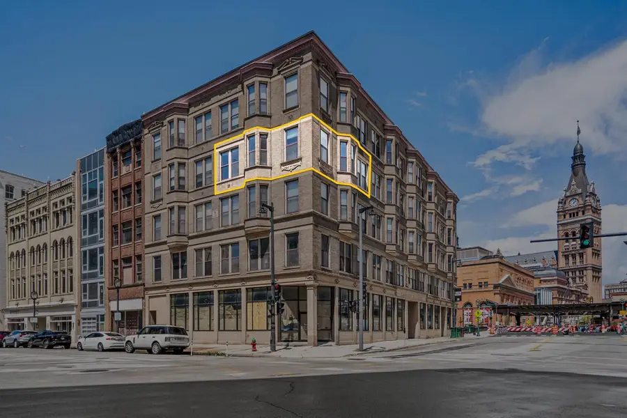 108 W Wells STREET #4D, Milwaukee, WI 53203 - #2