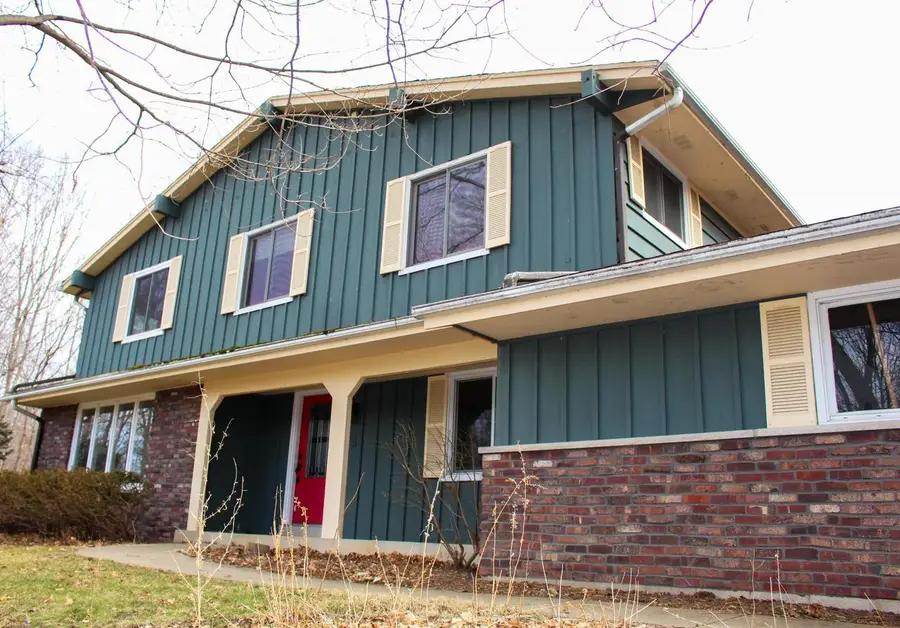 W3490 Oakwood DRIVE, Lake Geneva, WI 53147 - #2