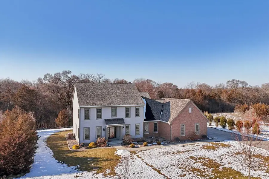 451 S Stocks COURT, Summit, WI 53066 - #2